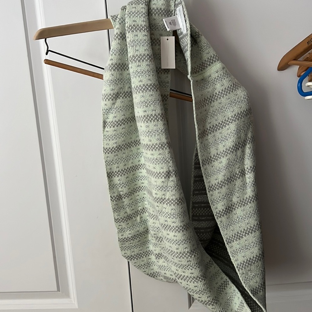 New York and Company Infinity Scarf